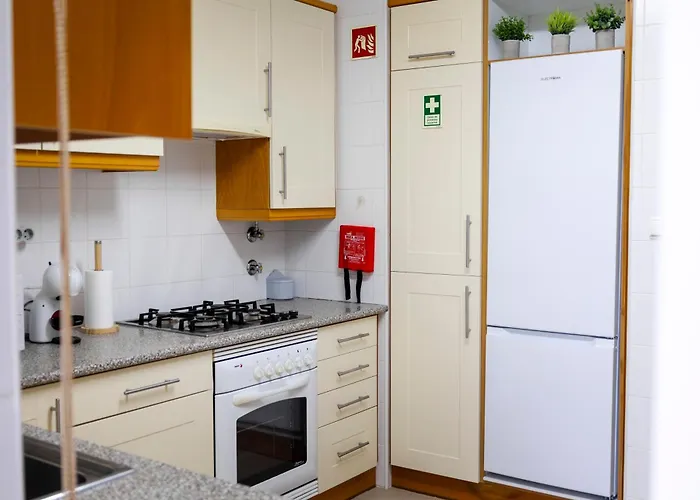 3c Azores Place Ponta Delgada